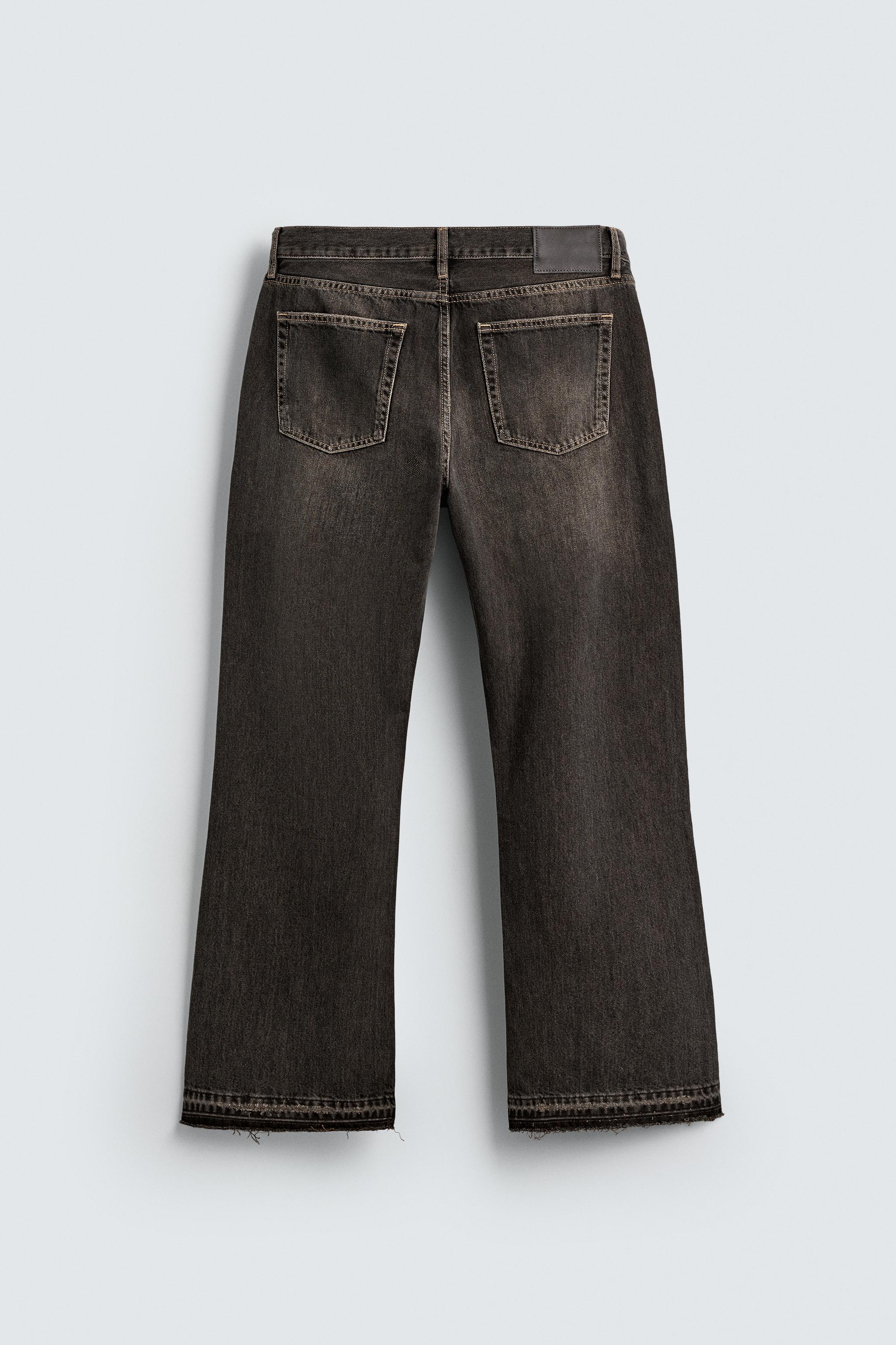 RELAXED FLARE FIT JEANS